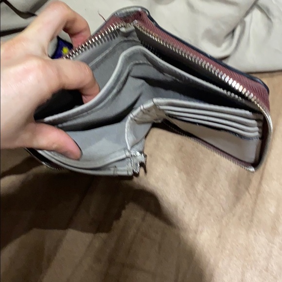 Red Reed Wallet - Picture 4 of 4